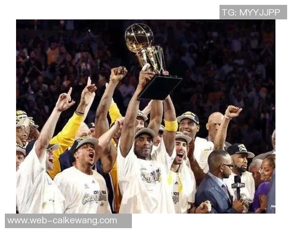 1992年NBA总决赛公牛队与开拓者队的经典对决回顾与分析